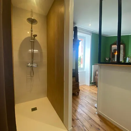 Le De Celine Feriehus